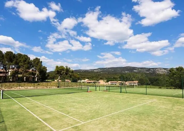 Escale Detente - Residence 4* Au Sein D\'Un Golf